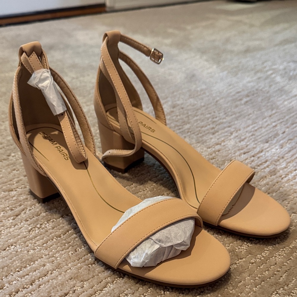 Dream Pairs Tan Strappy Heels